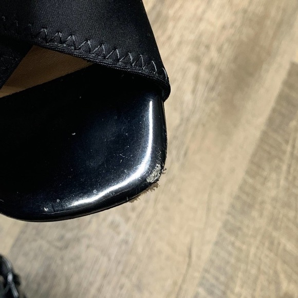 Donald Pliner Pyper Pump Heels Womens Size 8M‎ Black Fabric Chunky Croc Heels - Picture 7 of 11